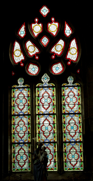 Eglise Saint-Pierre de Tonqudec (Bretagne): vitrail