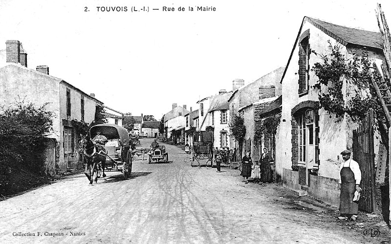 Ville de Touvois (Bretagne).