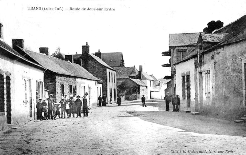 Ville de Trans-sur-Erdre (anciennement en Bretagne).