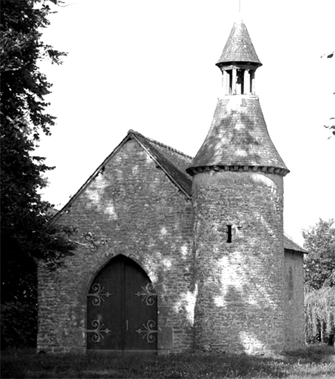 Ville de Trbdan (Bretagne) : chapelle de Chalonge.