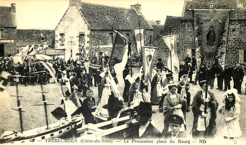 Procession de Trébeurden (Bretagne)