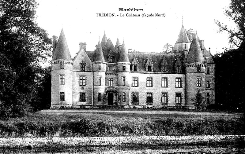 Château de Trédion (Bretagne).