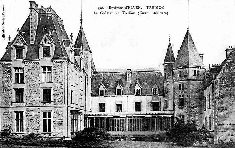 Château de Trédion (Bretagne).