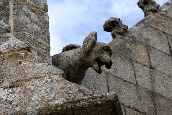 Trdrez-Locqumeau : glise Notre-Dame de Trdrez (en Bretagne)