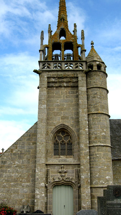 Trdrez-Locqumeau : glise Notre-Dame de Trdrez (en Bretagne)