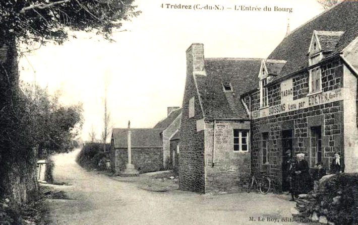 Bourg de Trdrez (Bretagne)