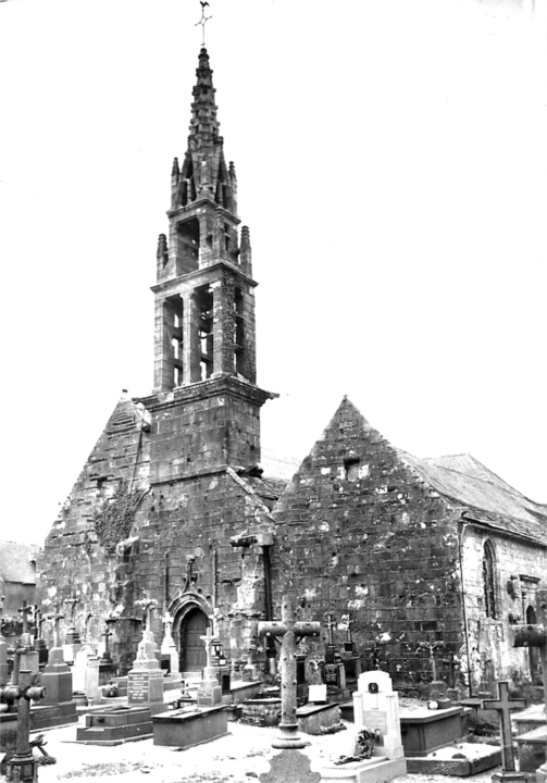 Eglise de Trflvnez (Bretagne).