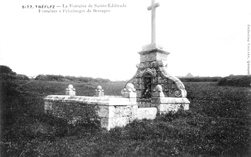 Fontaine de Trflez (Bretagne).