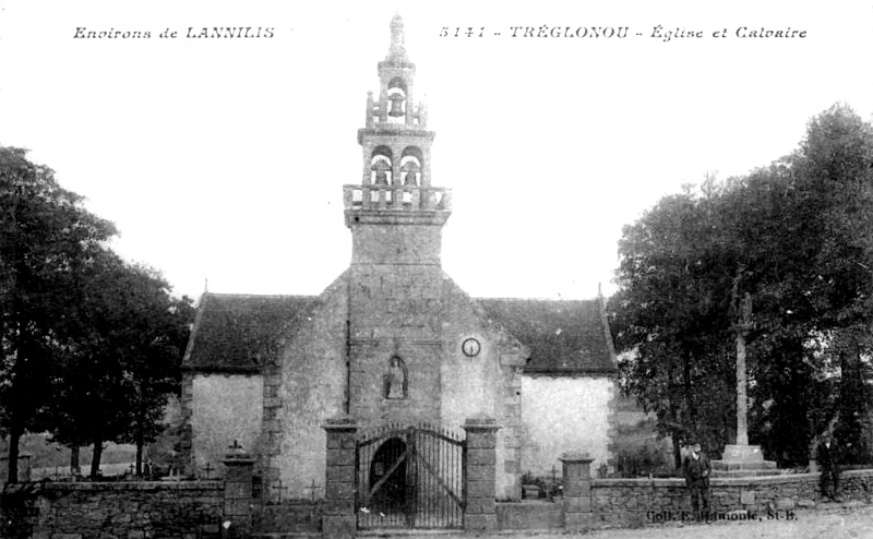 Eglise de Trglonou (Bretagne).