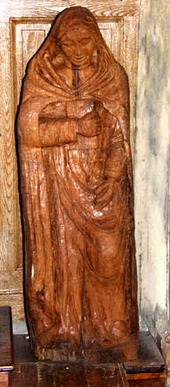 Statue de l'glise Saint-Brandan  Trgrom, en Bretagne