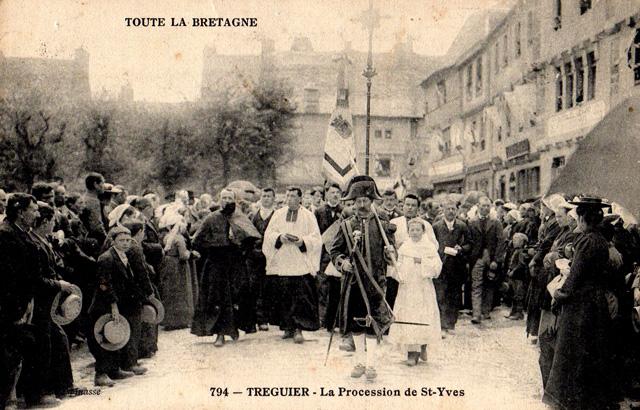 Procession de Sainte Yves à Tréguier (Bretagne)
