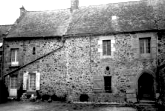 Ville de Trvron (Bretagne) : manoir de Pestivien.