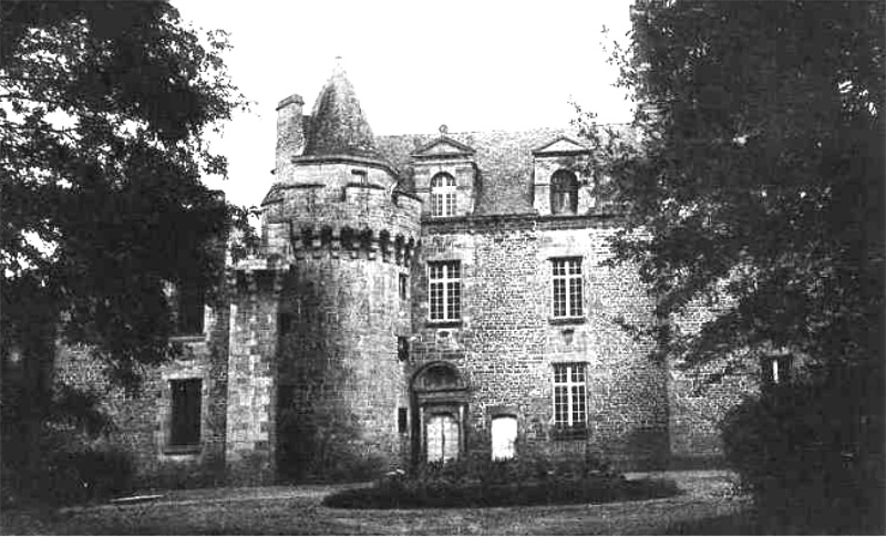 Chteau (Chalonge) de Trvron (Bretagne).
