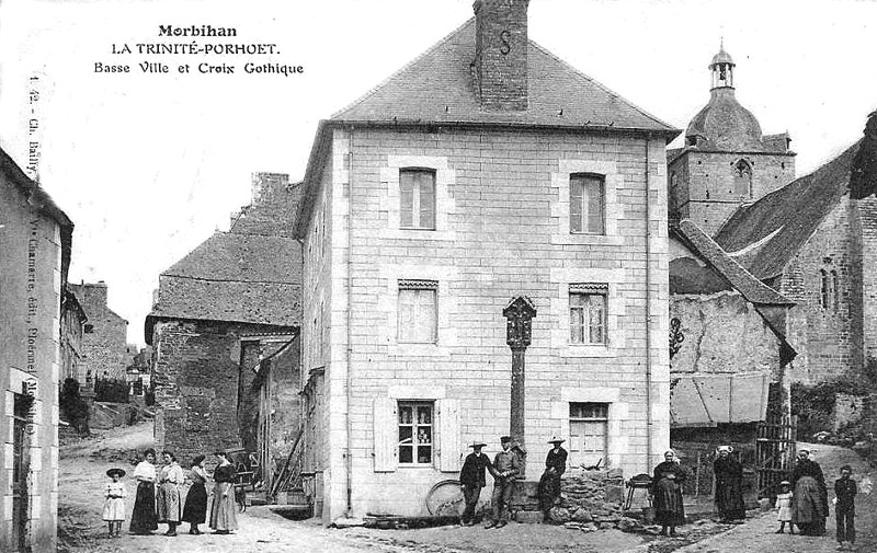 Croix gothique de la Trinit-Porhot (Bretagne).