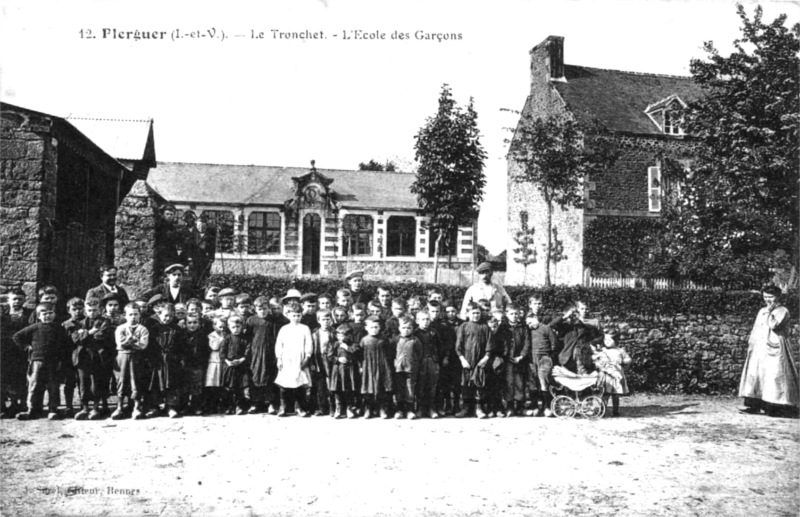 Ville du Tronchet (Bretagne).