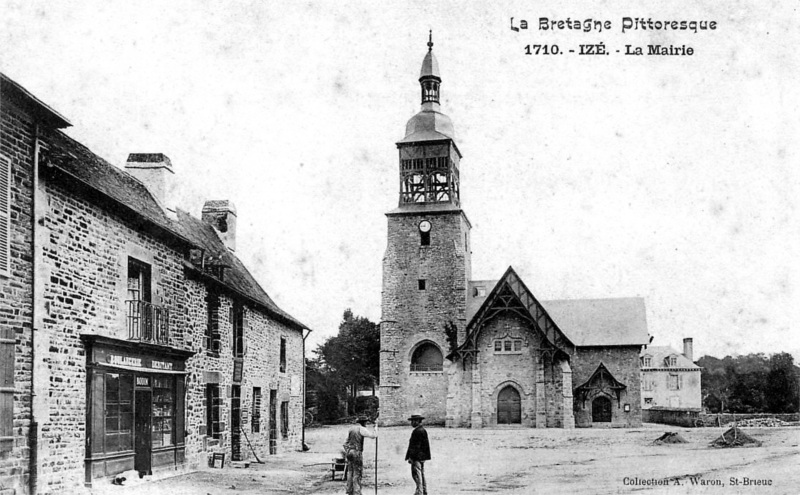 Mairie de Val-d'Iz (Bretagne).