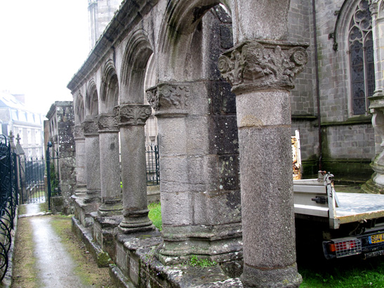 Clotre de la cathdrale de Vannes