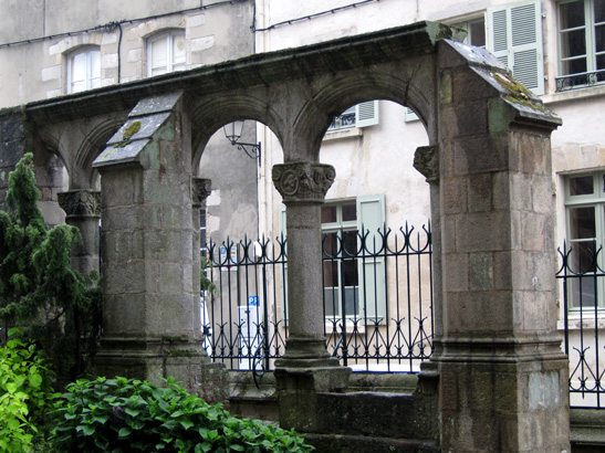 Clotre de la cathdrale de Vannes