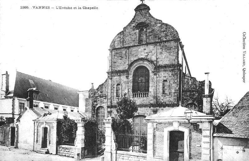 L'évêché de Vannes et la chapelle (Bretagne)