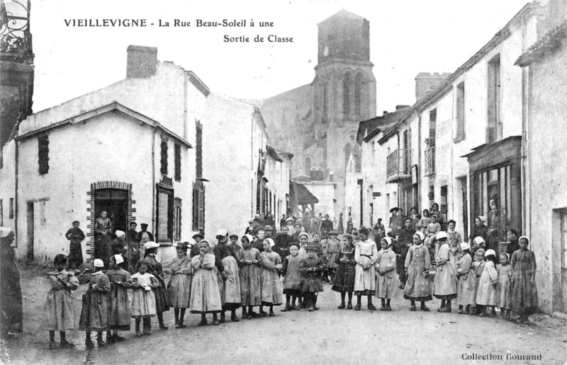 Ville de Vieillevigne (Bretagne).