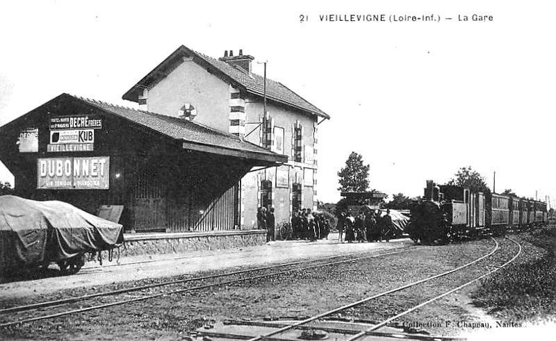 Gare de Vieillevigne (Bretagne).