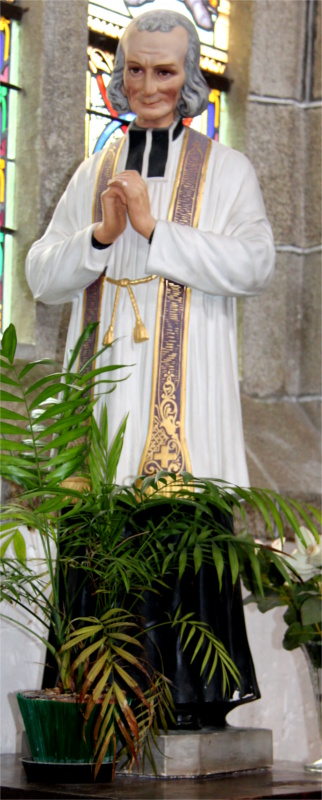 Statue de l'glise du Vieux-March (Bretagne).