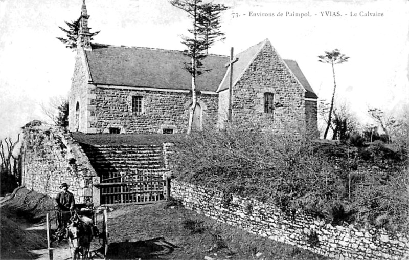 Chapelle du Calvaire d'Yvias (Bretagne).